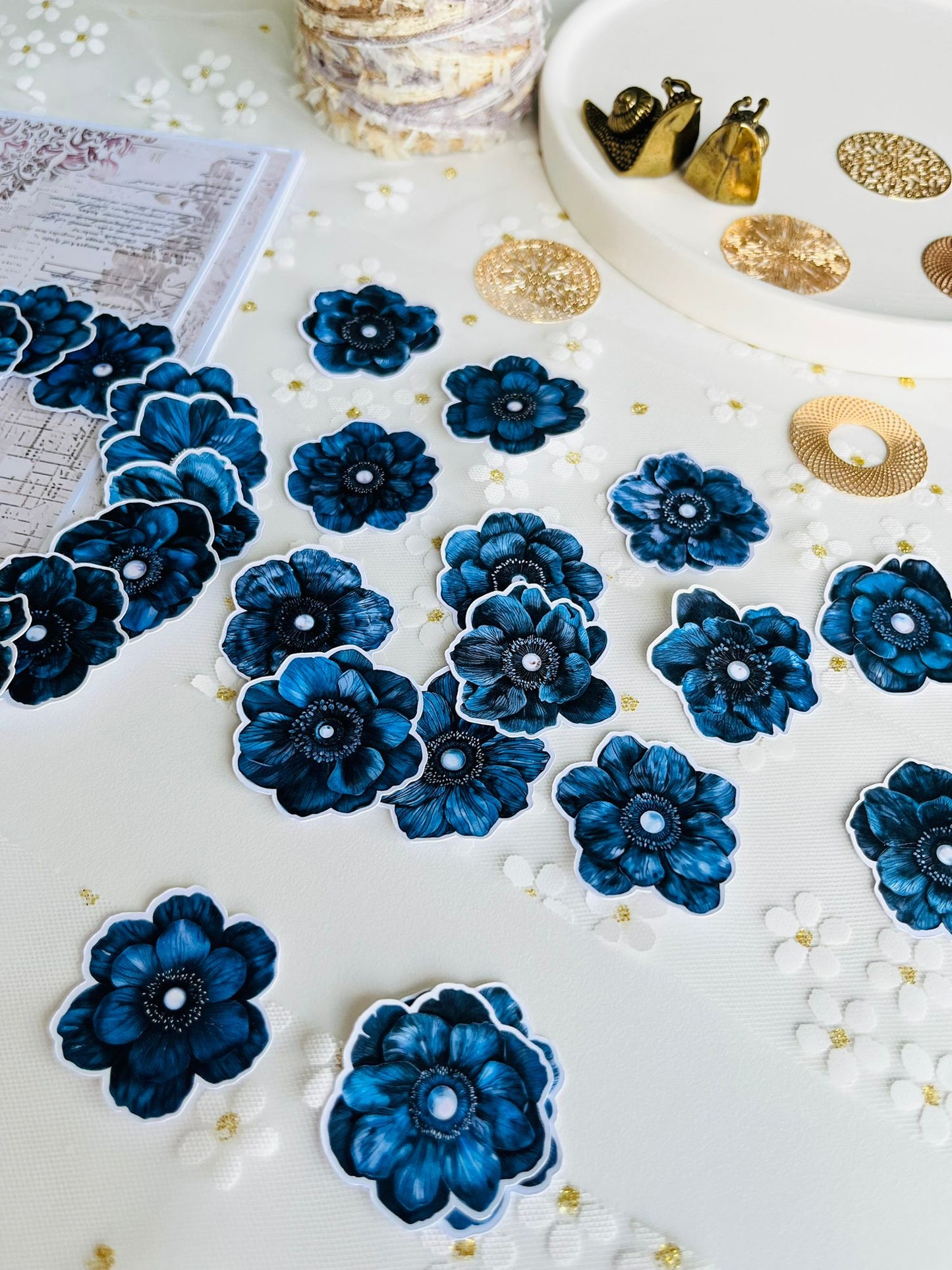Blue Floral Die Cut Set – 34 Pieces | 160gsm Paper
