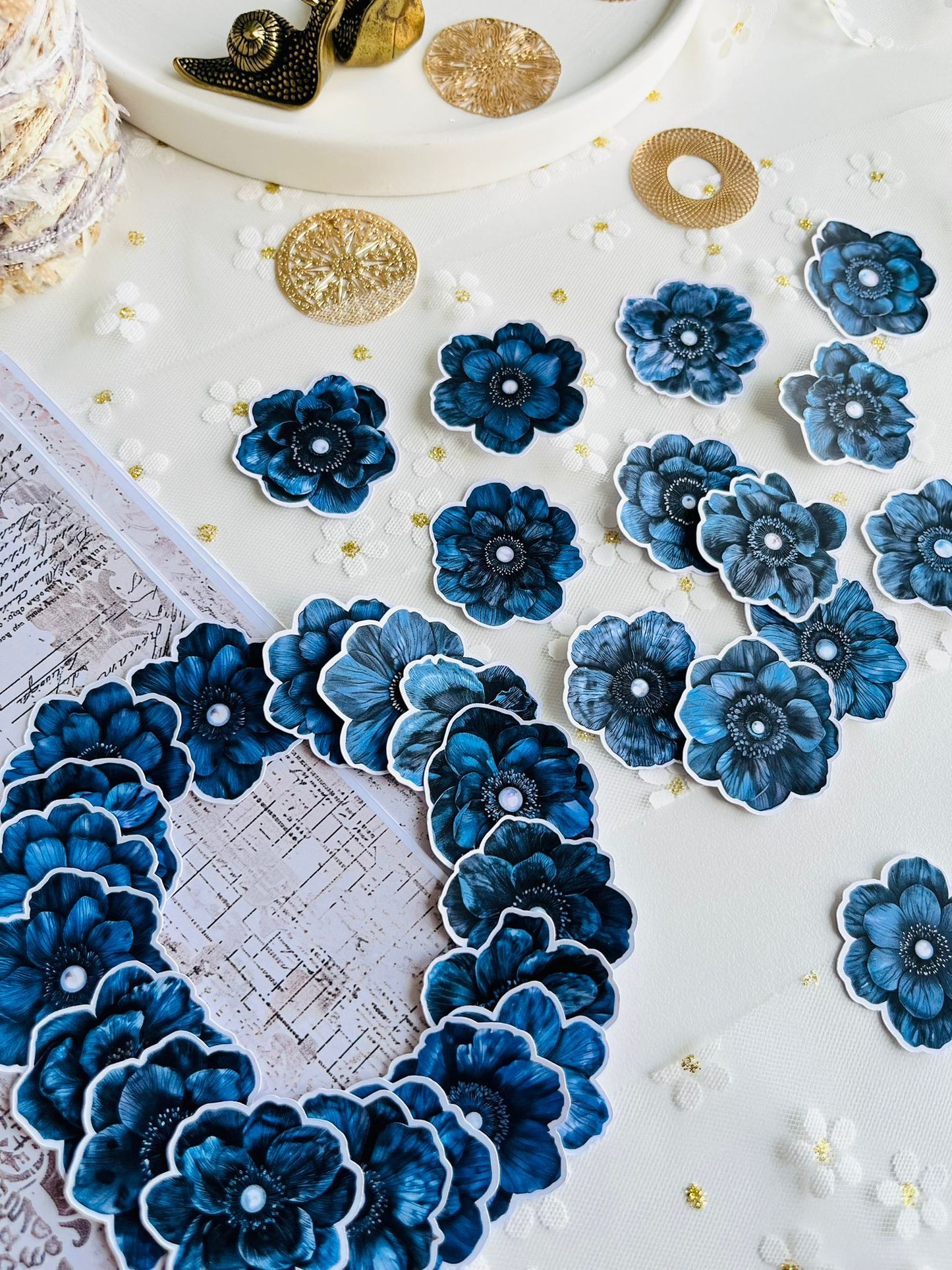 Blue Floral Die Cut Set – 34 Pieces | 160gsm Paper