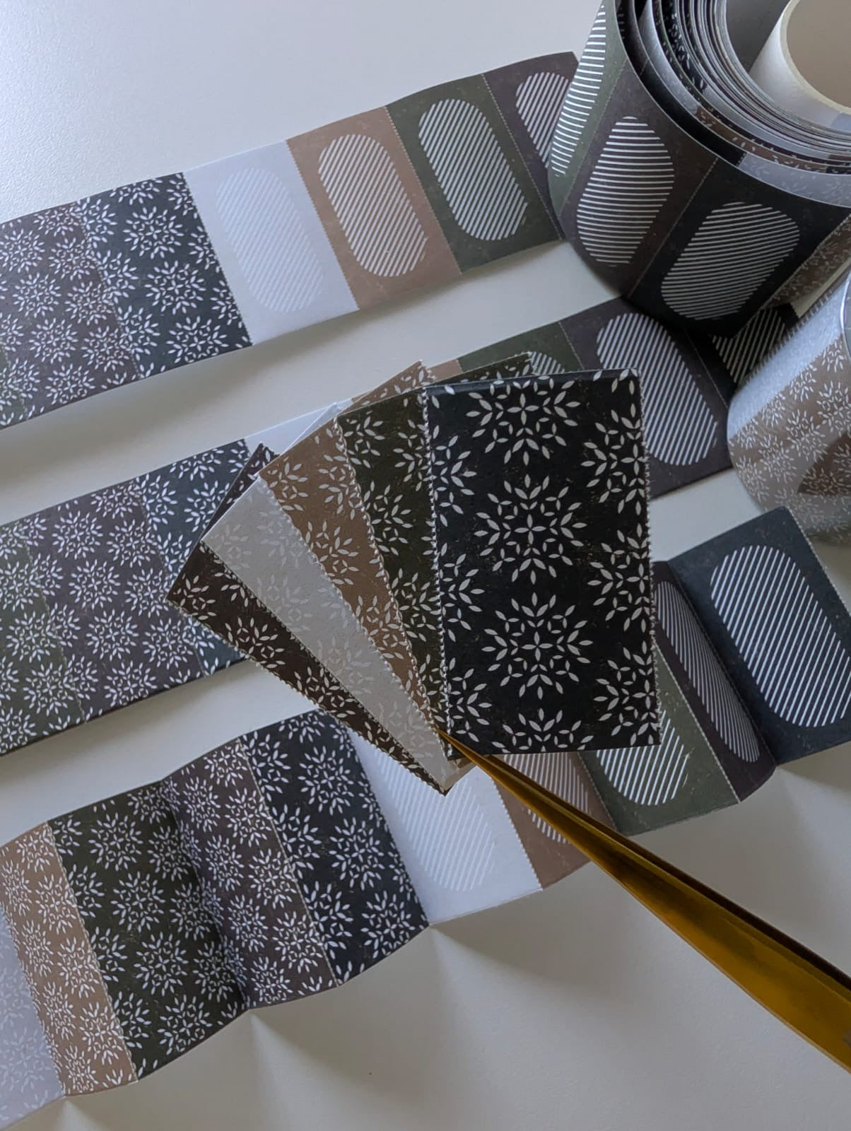 Neutral Motifs | Neutral Writing Paper Sticker Roll