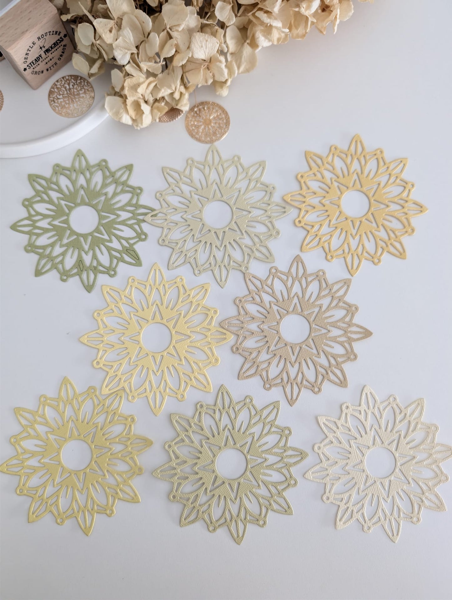 Sunburst Frame Die Cuts | 160 GSM Cardstock (Handmade)
