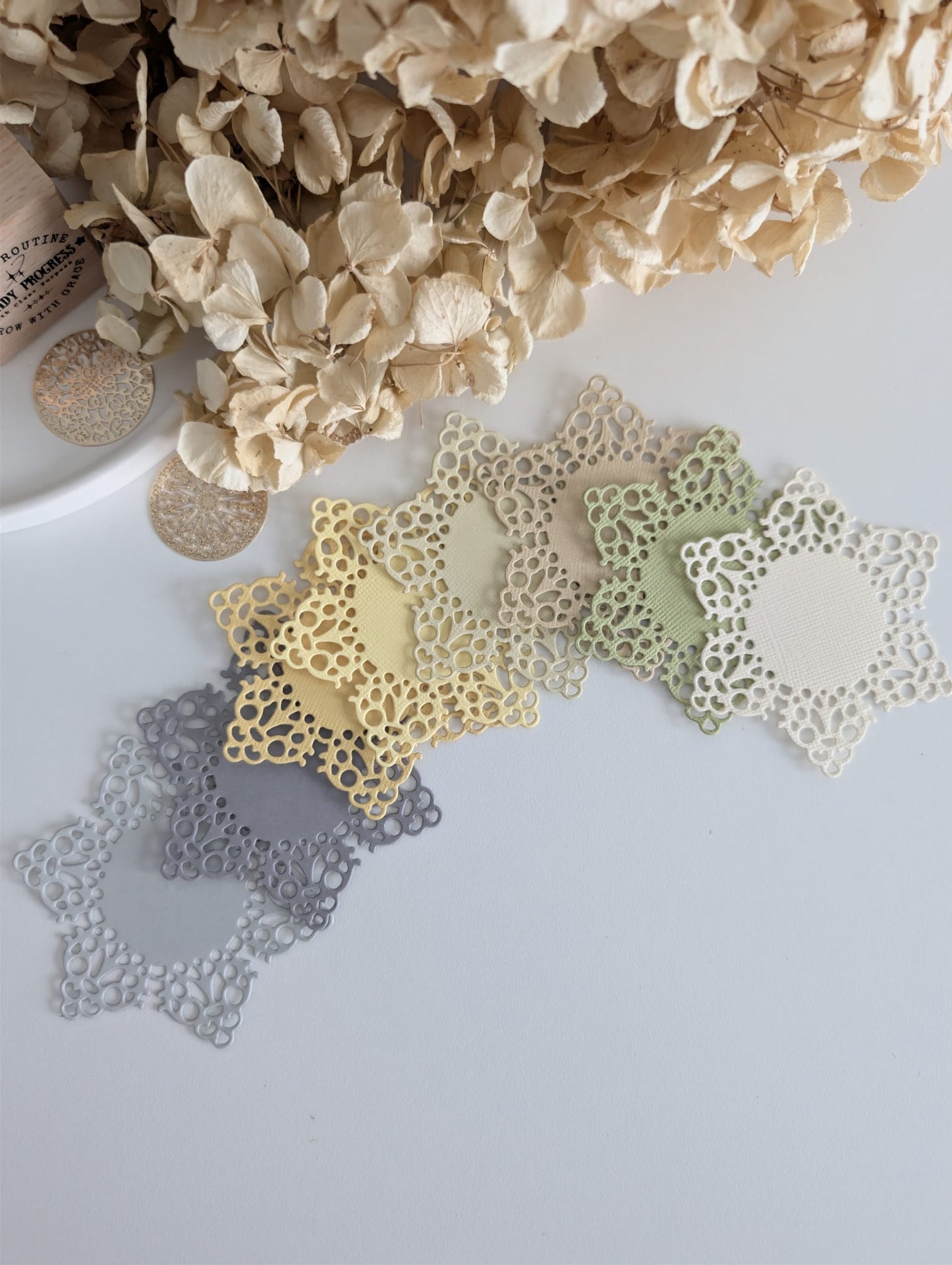Soft Neutral Round Doily Die Cuts for Journaling | 160 GSM Cardstock